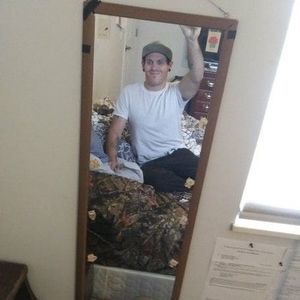 Meet your Posher, Raymond